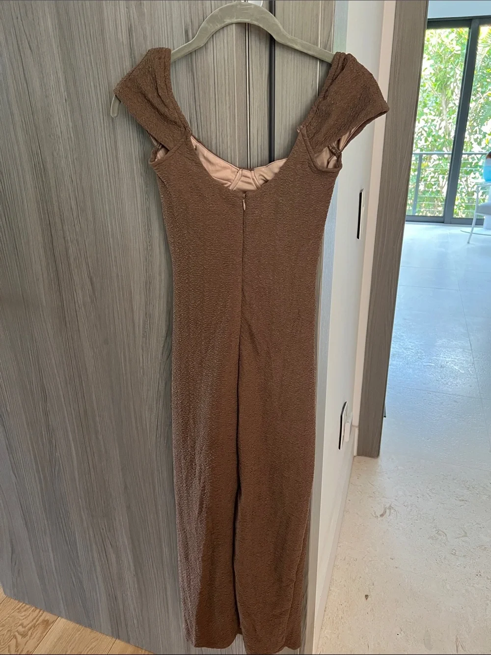 NWT REVOLVE Australia SHOWPO Elia cap sleeve underwire stretch fitted dress US 2